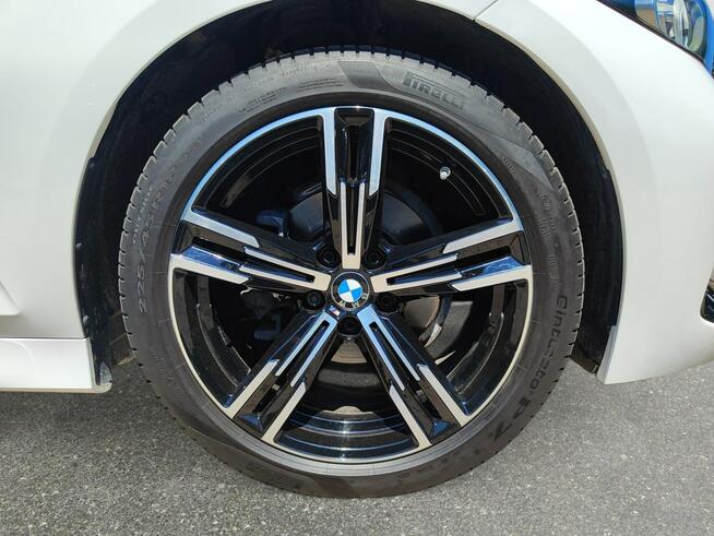 BMW 318 i M Sport ! Z Polskiego Salonu ! Faktura VAT ! Warszawa - zdjęcie 9
