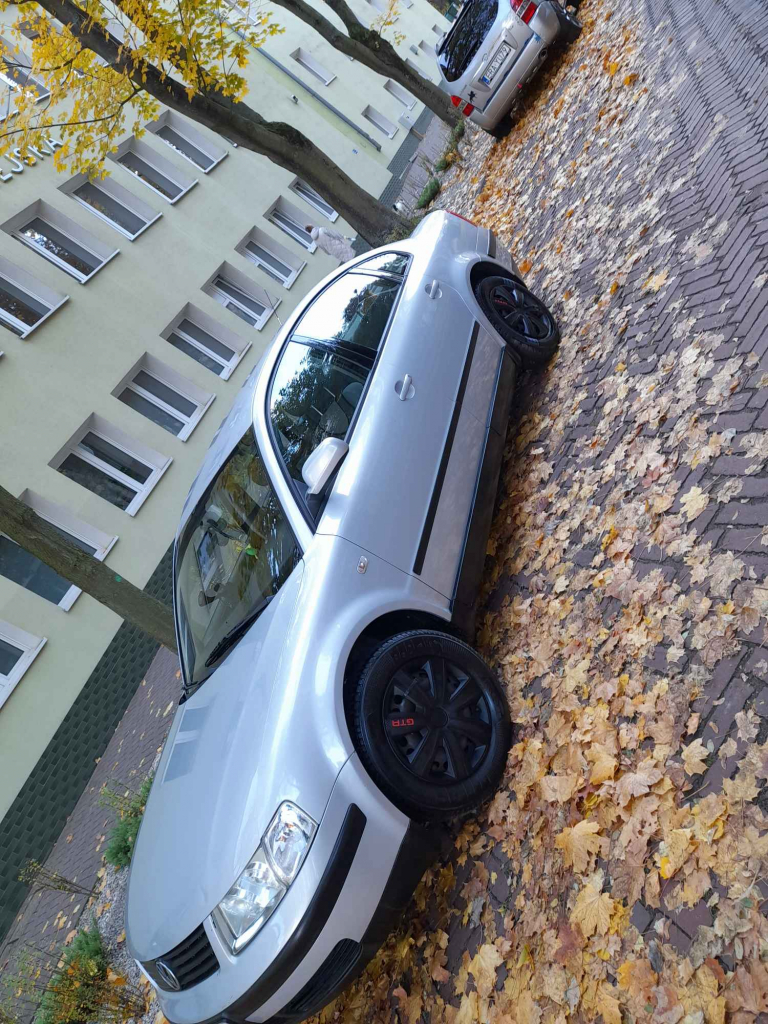 Passat b5 1.6 lpg Częstochowa - zdjęcie 12