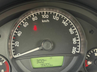 SKODA CITIGO Ambition 2013 pierwsza rejestracja styczeń 2014 Warszawa - zdjęcie 7