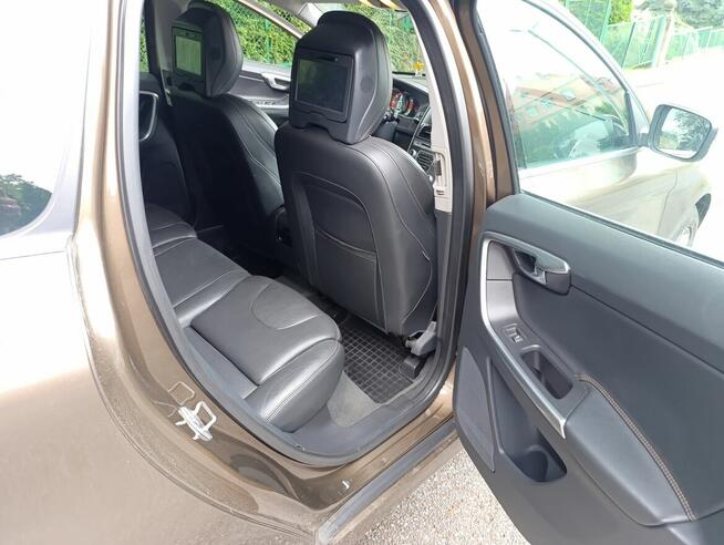 Volvo XC60 2.0D 150KM Wersja Summum Dzierżoniów - zdjęcie 12