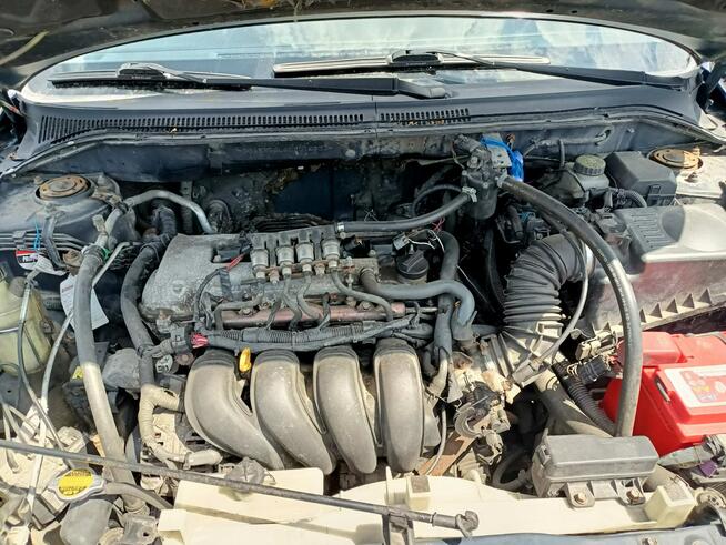 Toyota Avensis 1.8+LPG 03r Tarnów - zdjęcie 8