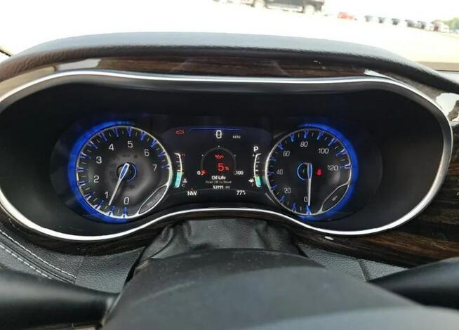 Chrysler Pacifica LIMITED / AWD / niski przebieg Cieszyn - zdjęcie 9