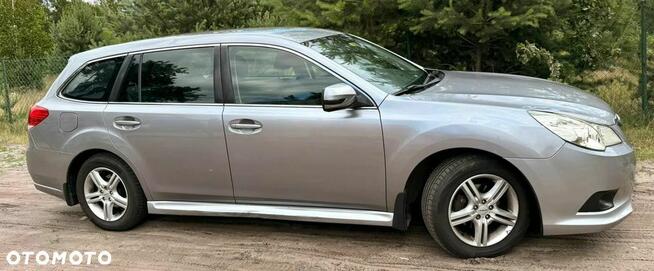 Subaru Legacy Warszawa - zdjęcie 3