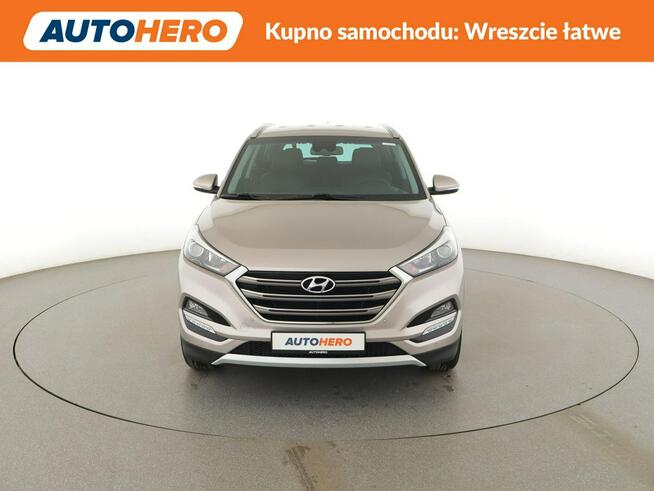 Hyundai Tucson skóra navi PDC grzane fotele tempomat klima-auto. Warszawa - zdjęcie 11