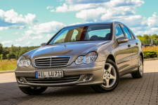 Mercedes C 180 143KM Kompressor Podgrzewane Fotele Tempomat Parktronik Ostrów Mazowiecka - zdjęcie 9