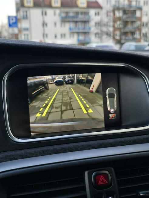 Volvo V40 T2 Momentum Tychy - zdjęcie 6