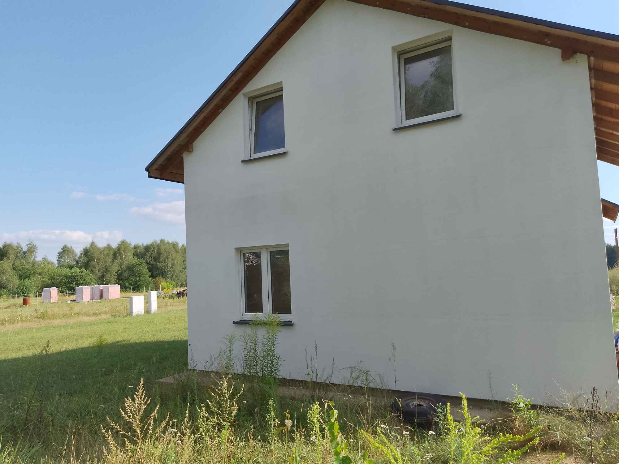 Dom na wsi Gosławice - zdjęcie 3