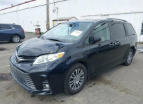 Toyota Sienna XLE Premium 8 os. Sękocin Nowy - zdjęcie 2