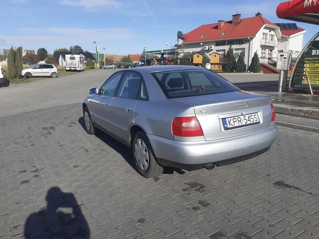 Sprzedam audi a4 Kraków - zdjęcie 7