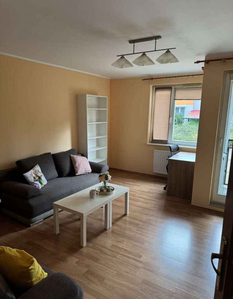 3pok, 60met, Okolice Alpejskiej BALKON/PIWNICA/2009 (Wrocław) Krzyki - zdjęcie 1