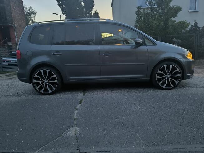 Sprzedam VW Touran 1.6 Tdi Poznań - zdjęcie 2