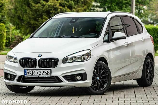 BMW Seria 2 218d Sport-Aut Targowiska - zdjęcie 2