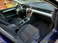 Volkswagen Passat B8 2.0 VW 2.0TDI 2019 ACC LED KAMERA MASAŻ Łódź - zdjęcie 8
