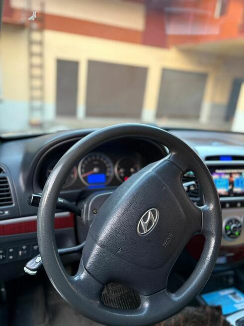 HYUNDAI SANTA FE Używany Rocznik 2006 Silnik 2,2 DIESEL Mstów - zdjęcie 6