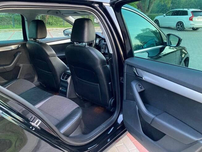 Skoda Octavia 20TDI wersja ELEGANCE Brodnica - zdjęcie 7