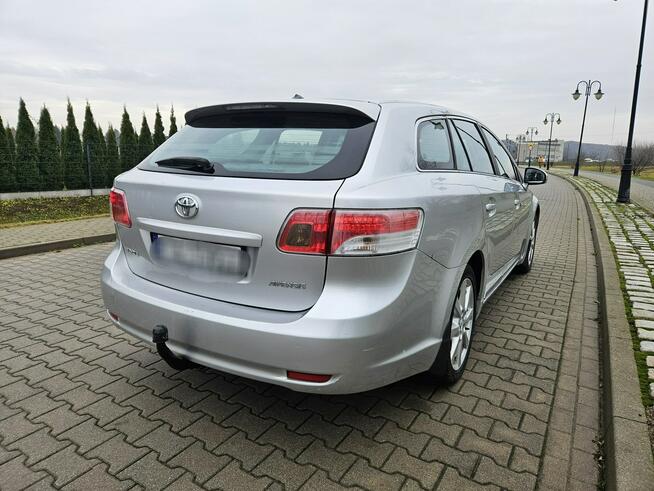 Toyota Avensis 2.0D4D 126KM Zadbany Rata650zł Śrem - zdjęcie 5