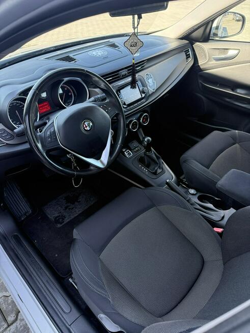 Alfa Romeo Giulietta 2.0 175 KM Automat navi Nowy rozrząd Gwarancja Żory - zdjęcie 6