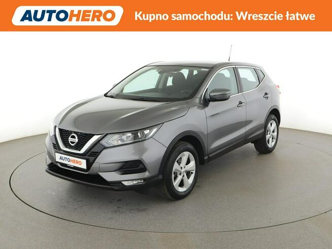Nissan Qashqai kamera, led, niski przebieg, hak, 2strefowa klima Warszawa - zdjęcie 1