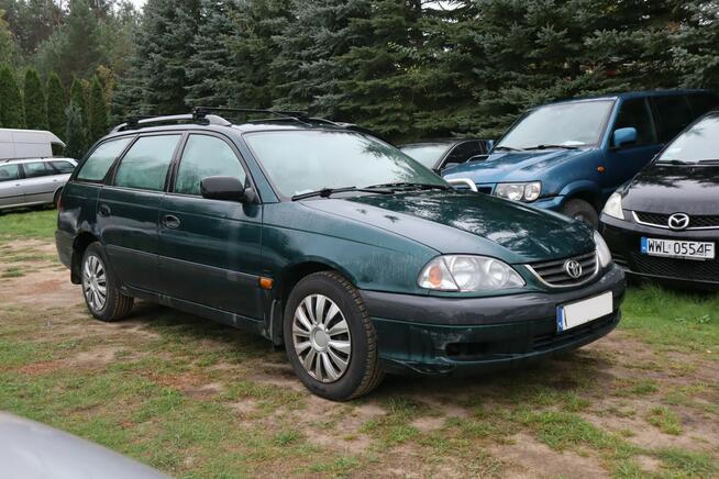 Toyota Avensis 2001r. 1,6 Benzyna Kombi Warszawa - zdjęcie 1