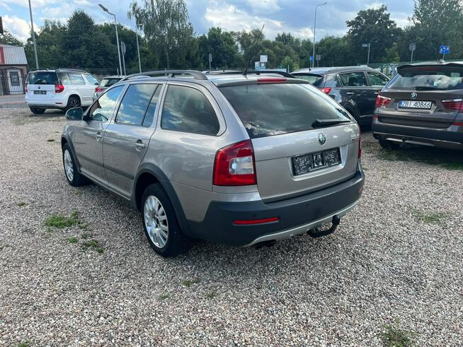 Skoda Octavia Scout 4x4 2010r 2,0 Diesel Białogard - zdjęcie 10