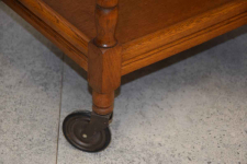 barek - stolik dębowy na kółkach - super stan Olsztyn - zdjęcie 5