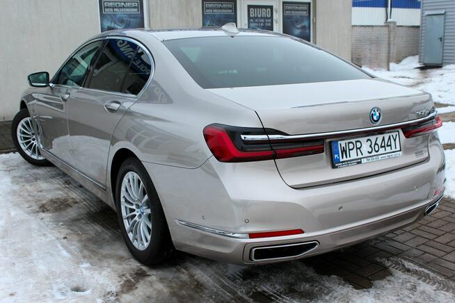 BMW 745 SalonPL FV23% 394KM Skóra Navi Kamera HUD SerwisASO Gwarancja Sokołów - zdjęcie 6