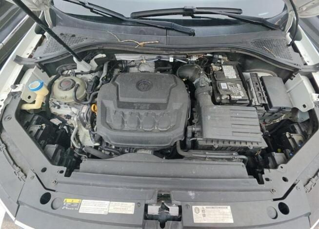 Volkswagen Tiguan SEL Premium R-Line / AWD Wrocław - zdjęcie 10