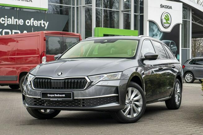 Škoda Octavia Combi Edition 130 Selection 1.5 TSI m-HEV 150 KM DSG Łódź - zdjęcie 2