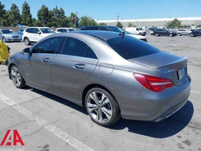 Mercedes-Benz CLA 250 4-Matic AMG Line Łódź - zdjęcie 4