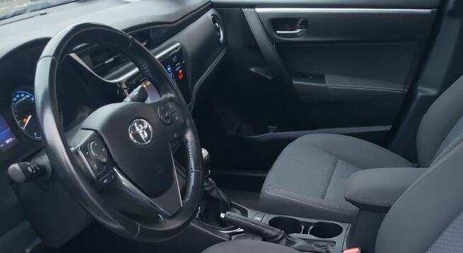 Toyota Corolla 2018 gaz benzyna. Pierwsza rej. 2019 Zgorzelec - zdjęcie 5