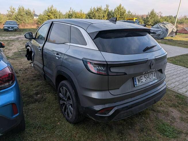 Renualt Australl 2025 E-tech Salon polska Warszawa - zdjęcie 6