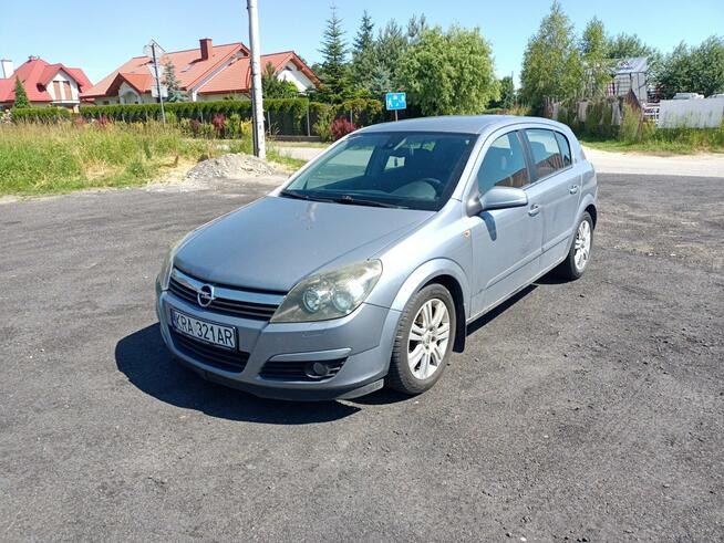 Opel Astra 1.7CDTI 101km 04r Tarnów - zdjęcie 2