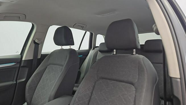 Volkswagen Golf VIII 2.0 TDI Life ! Z Polskiego Salonu ! Faktura VAT ! Warszawa - zdjęcie 11