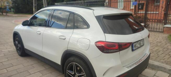 Sprzedam GLA 200 z panoramicznym dachem pełne wyposażenie AM