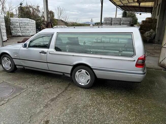 Karavan z Wloch Zgierz - zdjęcie 2