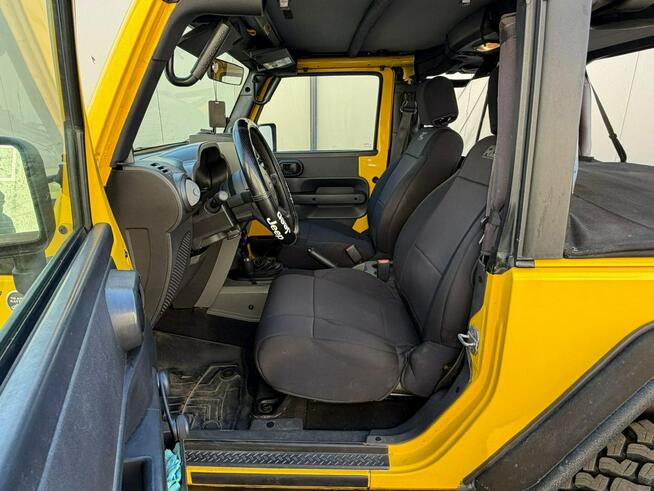 Jeep Wrangler 3.8 Benzyna 4x4 Manual Klima Doinwestowany LUXURYCLASSIC Koszalin - zdjęcie 9