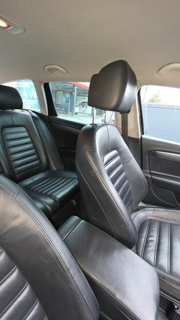 Volkswagen Passat B7 2.0 TDI Kombi Bytom - zdjęcie 11
