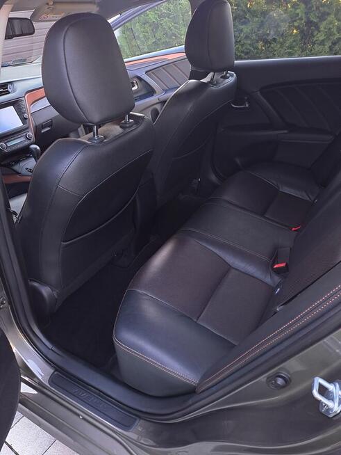 Toyota Avensis 2016r 120tyś przebiegu Polkowice - zdjęcie 4