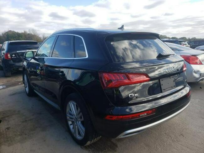 Audi Q5 2019, 2.0L, Premium Plus, 4x4, uszkodzony przód Słubice - zdjęcie 3