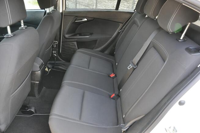 Fiat Tipo 1.4 120KM T-Jet hatchback LED Navi Kamera Czujniki Dąbrowa Górnicza - zdjęcie 10