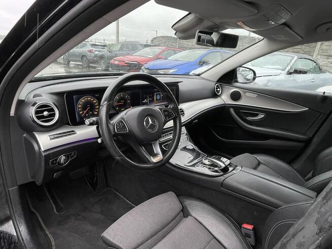 Mercedes E 220 Automat Kamery360 Podgrzewanie Skóra Virtual cockpit Gliwice - zdjęcie 7