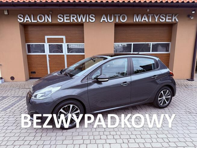 Peugeot 208 1,2 82KM  Klimatronik  Kamera  Panorama Orzech - zdjęcie 1