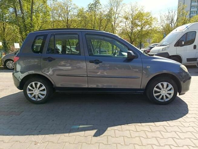 Mazda 2 2004 95tys /km przebiegu ładna zadbana wawa Warszawa - zdjęcie 7