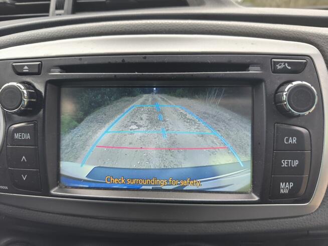 Toyota Yaris 1.0 Klima Kamera Cofania 5 Drzwi z Niemiec Kłobuck - zdjęcie 10