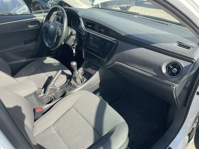 Toyota Corolla Comfortline Climatronic Kamera Gliwice - zdjęcie 9