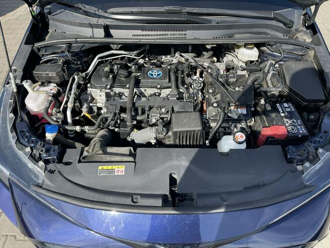 Toyota Corolla Comfort Hybryda Automat Kamera Podgrzewanie HAK Gliwice - zdjęcie 11