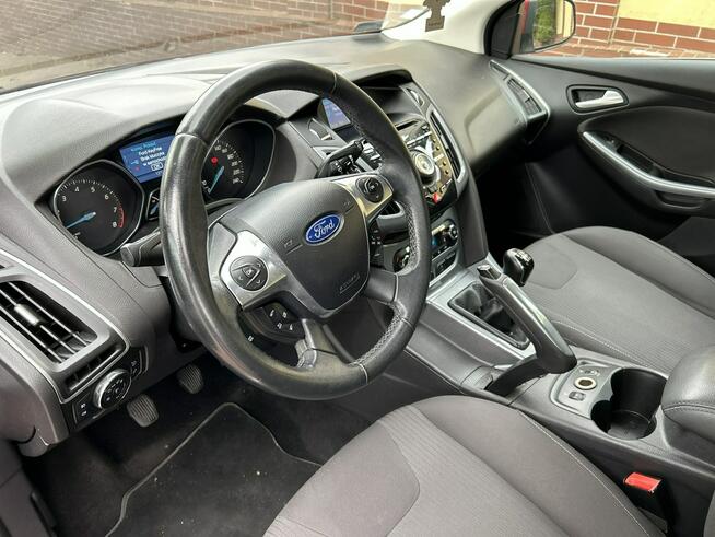 Ford Focus 1.6 benzyna 150 KM bogate wyposażenie Słupsk - zdjęcie 9