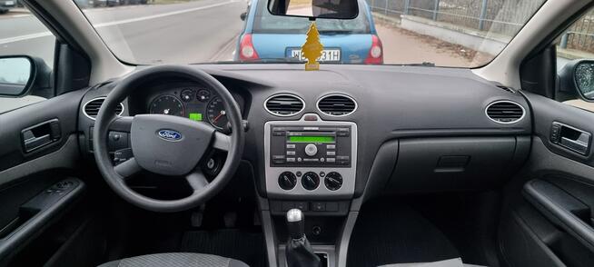 Ford Focus 1.6 / Klimatyzacja sprawna / Warszawa / Zamiana Warszawa - zdjęcie 11