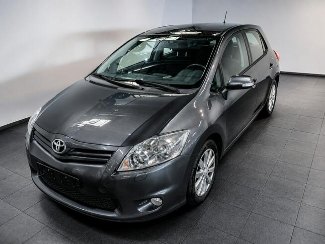 Toyota Auris Sadlno - zdjęcie 1