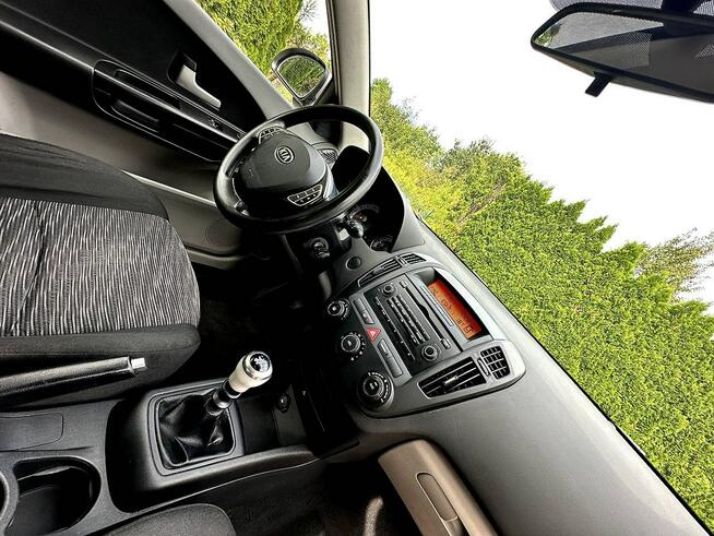 Kia Ceed 1.4i 110km Bardzo Ładna Ważne Opłaty Wrocław - zdjęcie 6